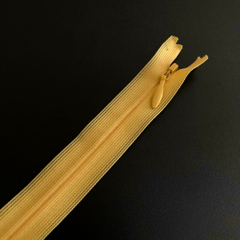 Zíper Invisível Fixo YKK - 20 cm 